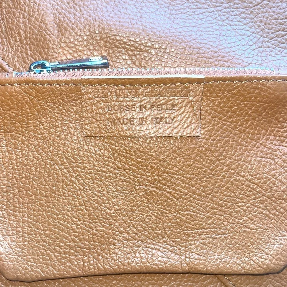 NWOT Borse In Pelle Genuine Leather Shoulder Slouch Bag Coin Purse NWOT